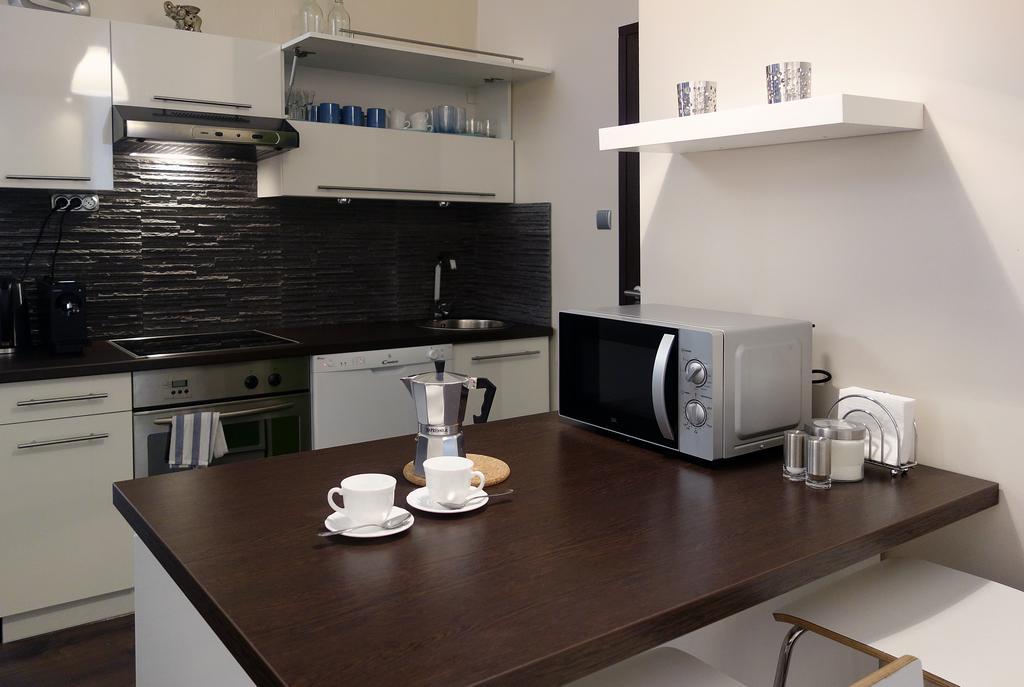 Vivid Csengery Apartment Budapeste Quarto foto
