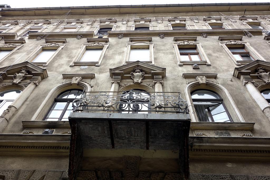 Vivid Csengery Apartment Budapeste Quarto foto
